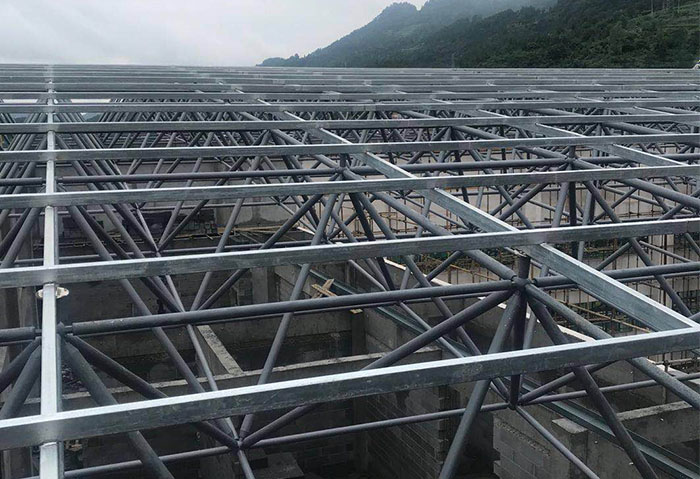 嘉峪关仁怀冠英学校艺体楼网架